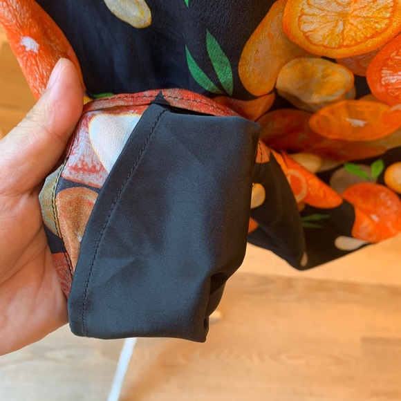 Silk slit - Picture 3 of 7